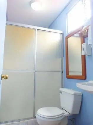 Basic Büyük Yataklı Tek Kişilik Oda