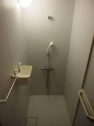 Ortak Ranzalı Oda, Karma Ranzalı Oda, Ortak Banyo