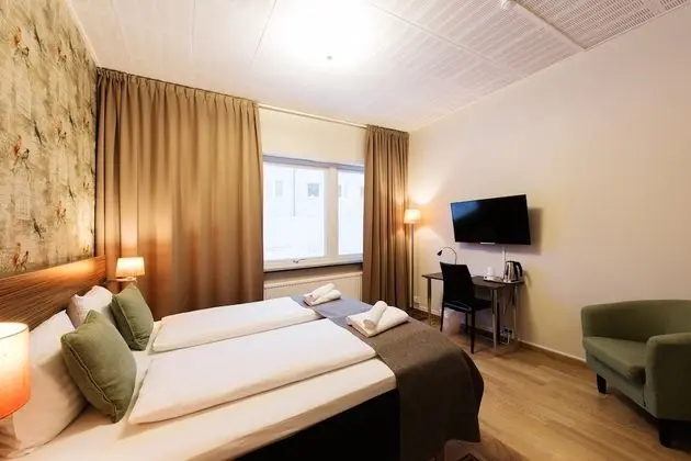 Classic Tek Büyük Yataklı Oda