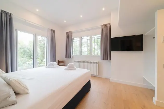 Comfort Tek Büyük Yataklı Oda (Barceloneta)