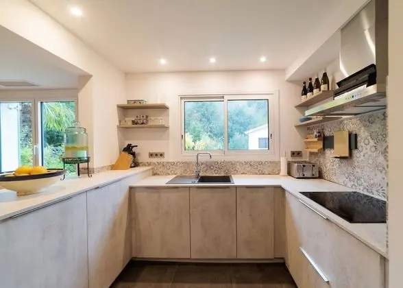 Comfort Tek Büyük Yataklı Oda (Barceloneta)