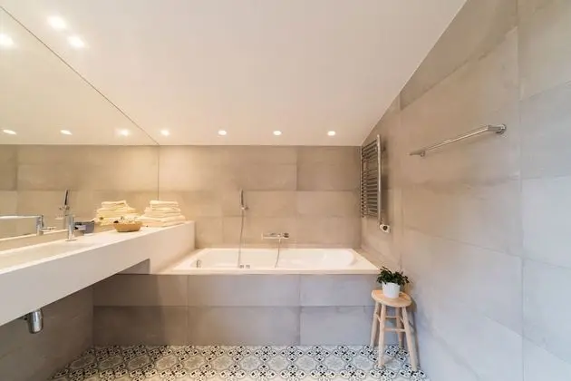 Romantic Tek Büyük Yataklı Oda (Born)