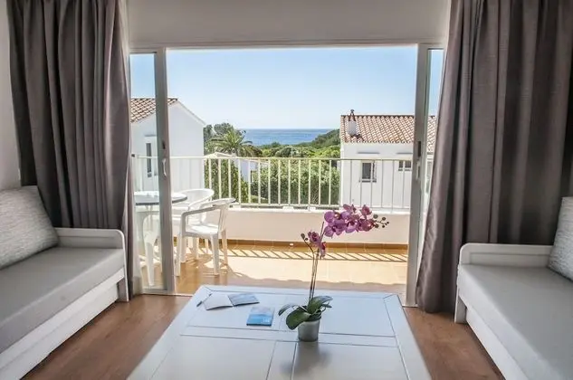 Apart Daire, 2 Yatak Odası, Balkon, Deniz Manzaralı
