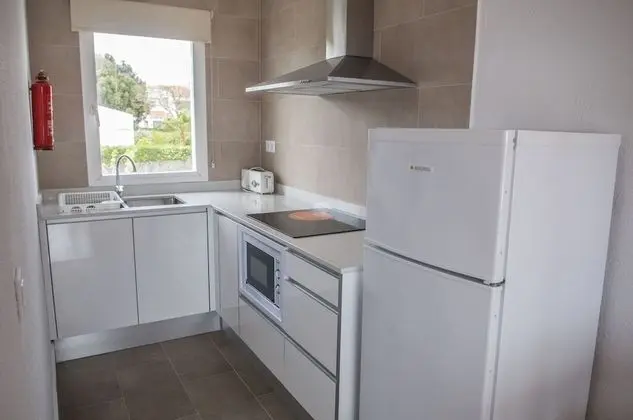 Apart Daire, 2 Yatak Odası, Balkon, Havuz Manzaralı