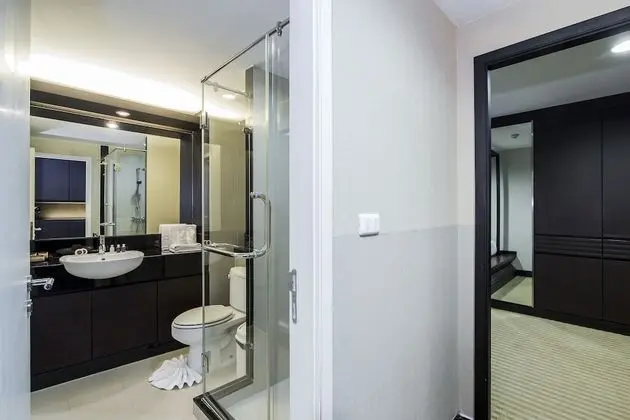 2-Bedroom Family Suite