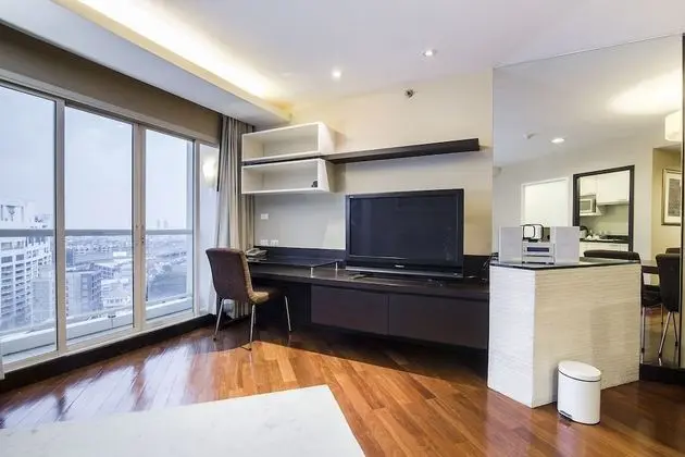 2-Bedroom Triple Suite