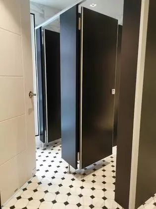 Budget King Room (Share bathroom)