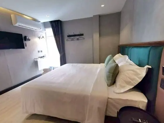 Deluxe Tek Büyük Yataklı Oda, Özel Banyo