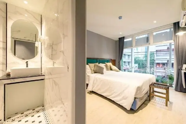 Deluxe Tek Büyük Yataklı Oda, Özel Banyo