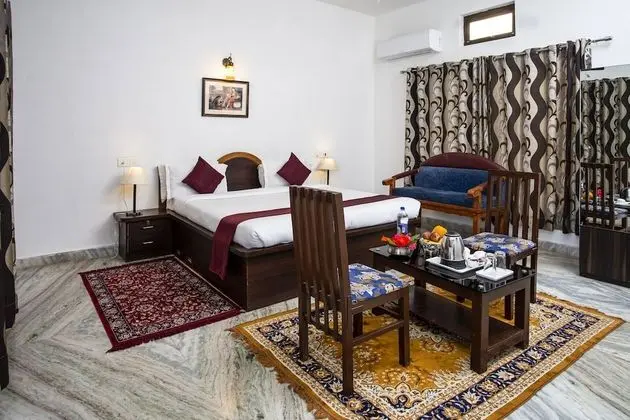 Super Deluxe Room