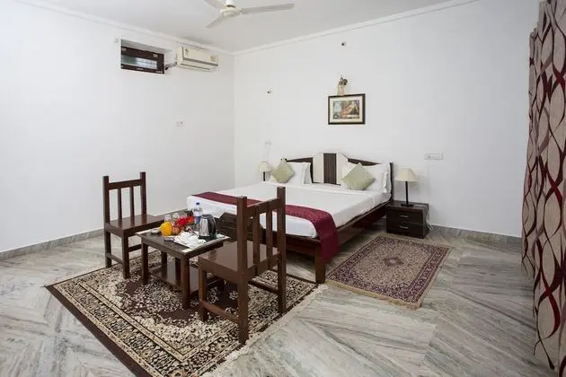Super Deluxe Room