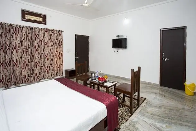 Super Deluxe Room