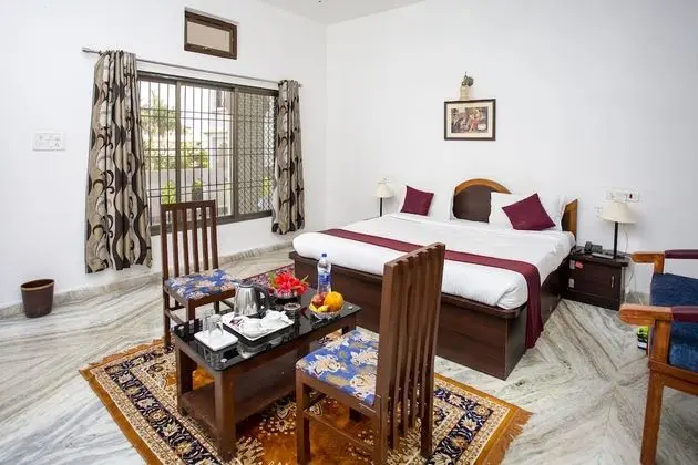 Super Deluxe Room