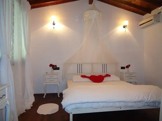 Bungalow, Bahçe Manzaralı