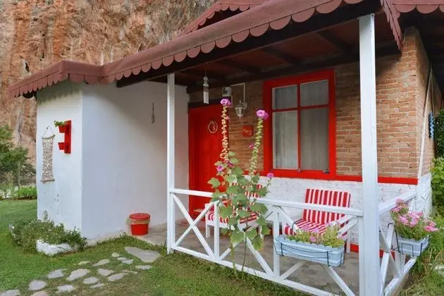 Standart Oda, Bahçe Manzaralı