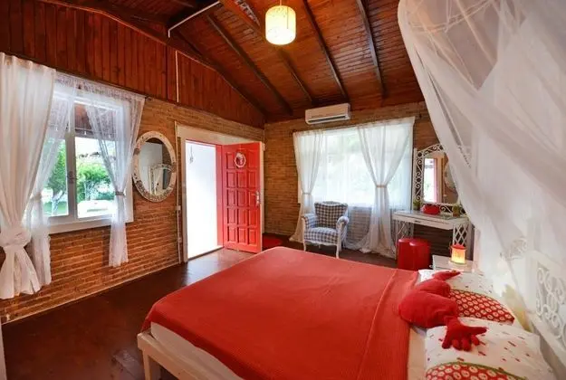Standart Oda, Bahçe Manzaralı
