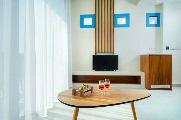 Elite VIP Suite, Outdoor Hot Tub