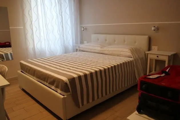 Oda, 1 Yatak Odası, Sigara İçilebilir, Teras