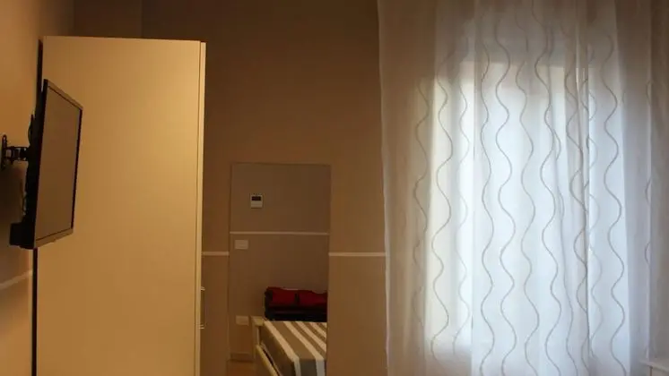 Oda, 1 Yatak Odası, Sigara İçilebilir, Teras