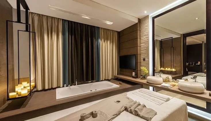 Özel spa küveti
