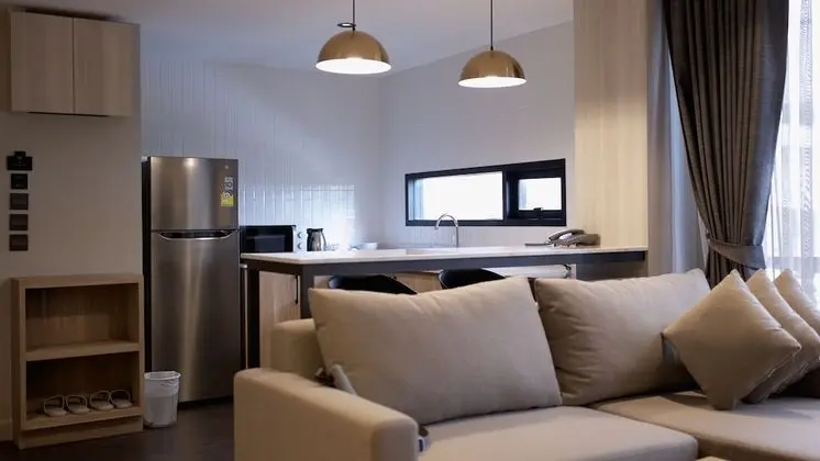 Nares Suite Room