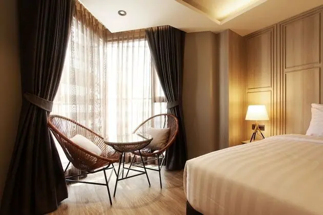 Nares Suite Room