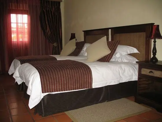 Ev (Manor House DBB (5 Rooms))
