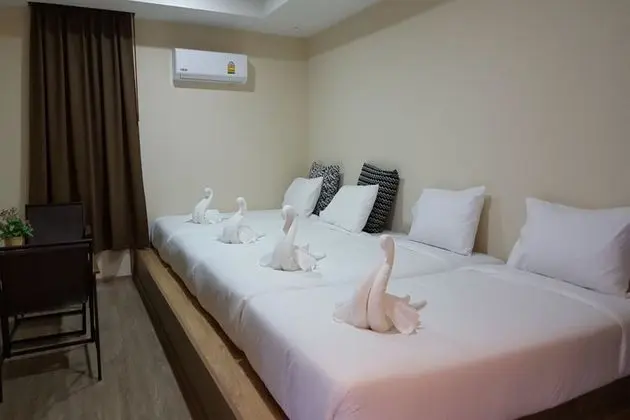 2 Bedroom River View