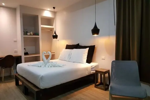 2 Bedroom River View