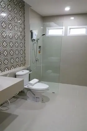 2 Bedroom River View