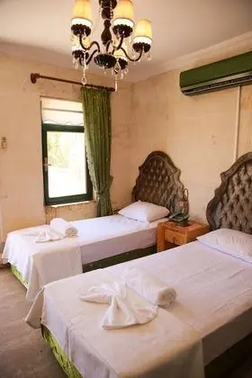 Standard Üç Kisilik Oda