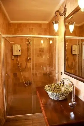 Standard Üç Kisilik Oda