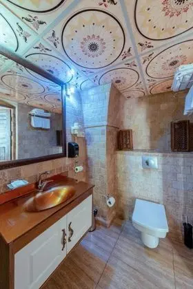 Standart Üç Kişilik Oda, Veranda Manzaralı