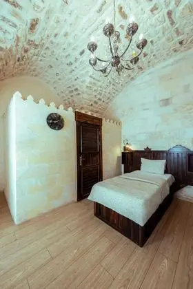 Standart Üç Kişilik Oda, Veranda Manzaralı