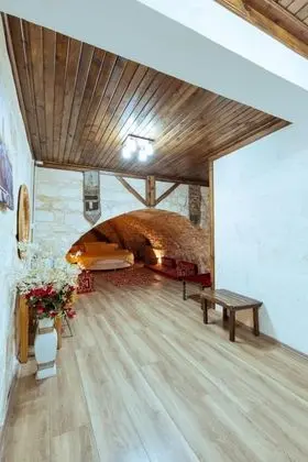 Suite,Avlu Manzaralı