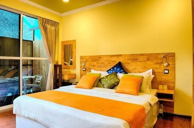 Deluxe Tek Büyük veya İki Ayrı Yataklı Oda, Veranda