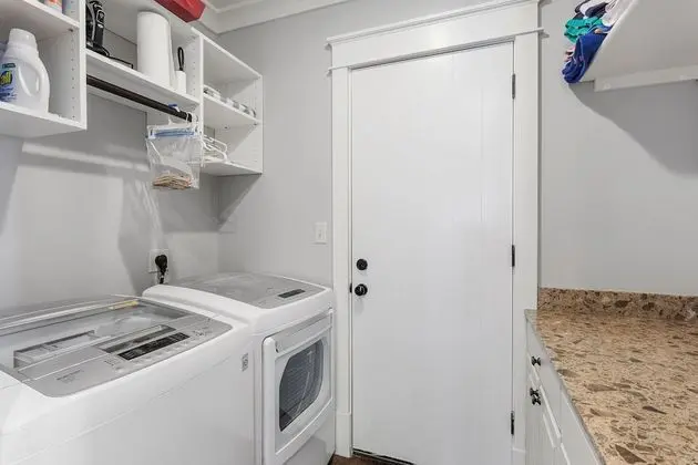 Ev, Birden Çok Yatak, Veranda, Bahçe Manzaralı