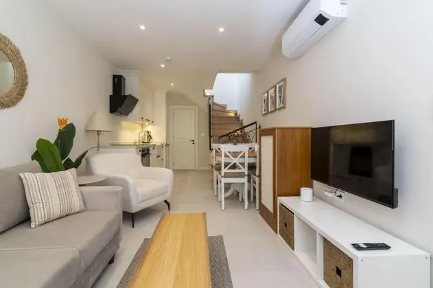 Naro Suites Alaçatı Köyiçi 2