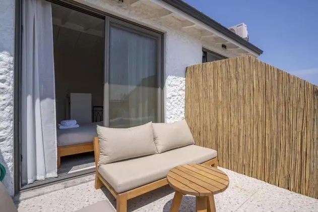 Naro Suites Alaçatı Köyiçi 2