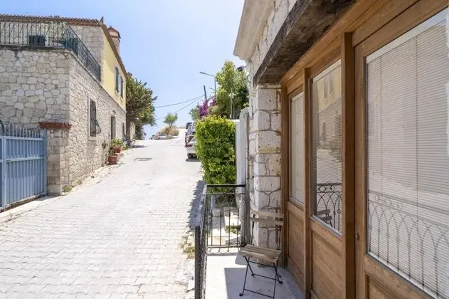 Naro Suites Alaçatı Köyiçi 3
