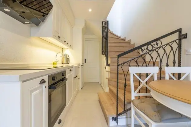 Naro Suites Alaçatı Köyiçi 3
