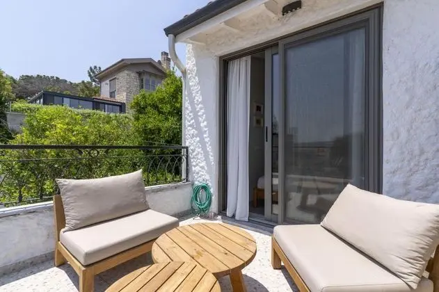 Naro Suites Alaçatı Köyiçi 3