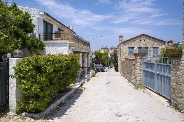 Naro Suites Alaçatı Köyiçi 3