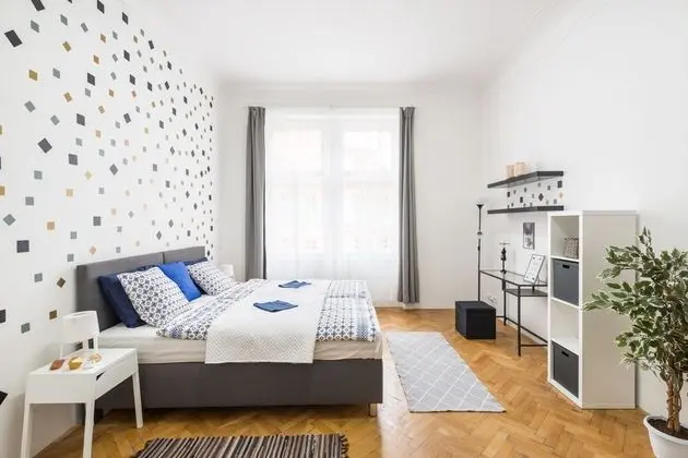 Design Tek Büyük Yataklı Oda, 2 Yatak Odası, Mutfak (Apt 3)