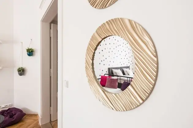 Design Tek Büyük Yataklı Oda, 2 Yatak Odası, Mutfak (Apt 3)