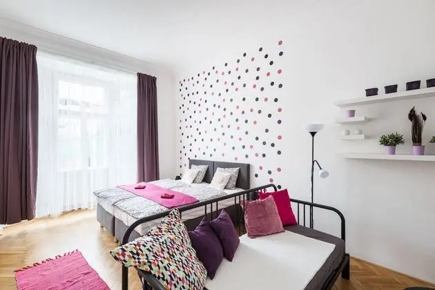Design Tek Büyük Yataklı Oda, 2 Yatak Odası, Mutfak (Apt 3)