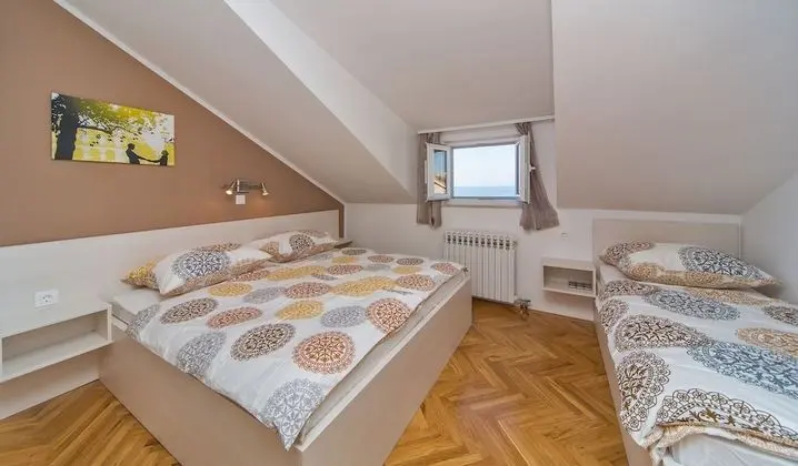 Tek Büyük Yataklı Oda, Bahçe Manzaralı (7)