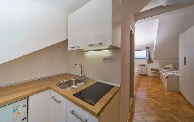 Tek Büyük Yataklı Oda, Bahçe Manzaralı (7)