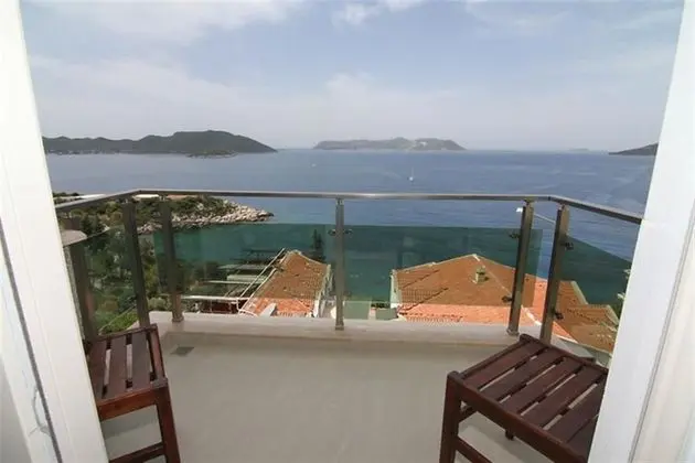 Standart Deniz Manzaralı Oda