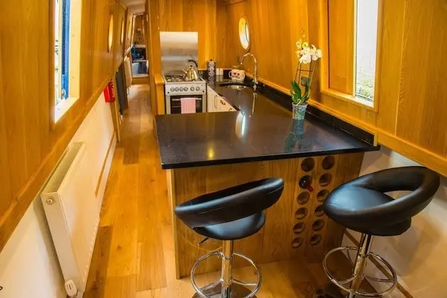 Kulübe, 1 Yatak Odası (Luxury Narrowboat)